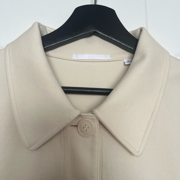 Uniqlo Classic Natural Beige Women's Jacket - Picture 3 of 8